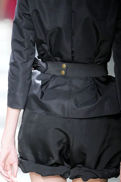 Look 29